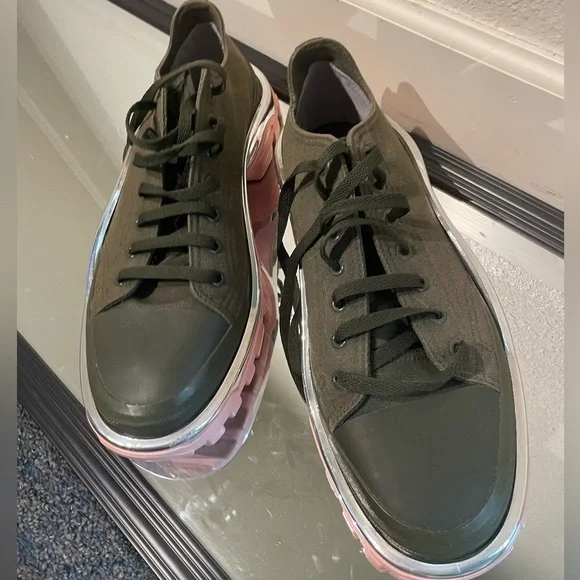 Raf Simons Green and Pink adidas Originals Edition RS Detroit Runner Sneakers - Picture 9 of 16